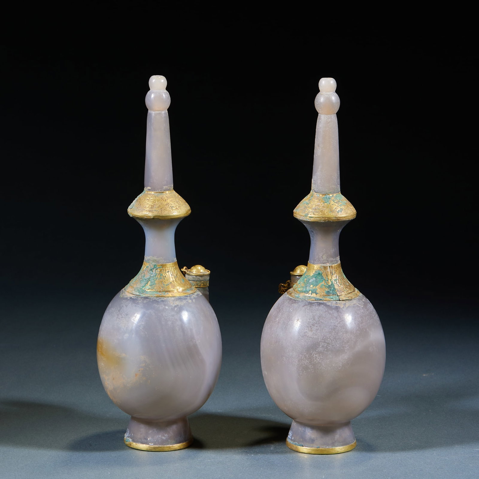 Agate Gold Wrapped Vase, A Pair - 5