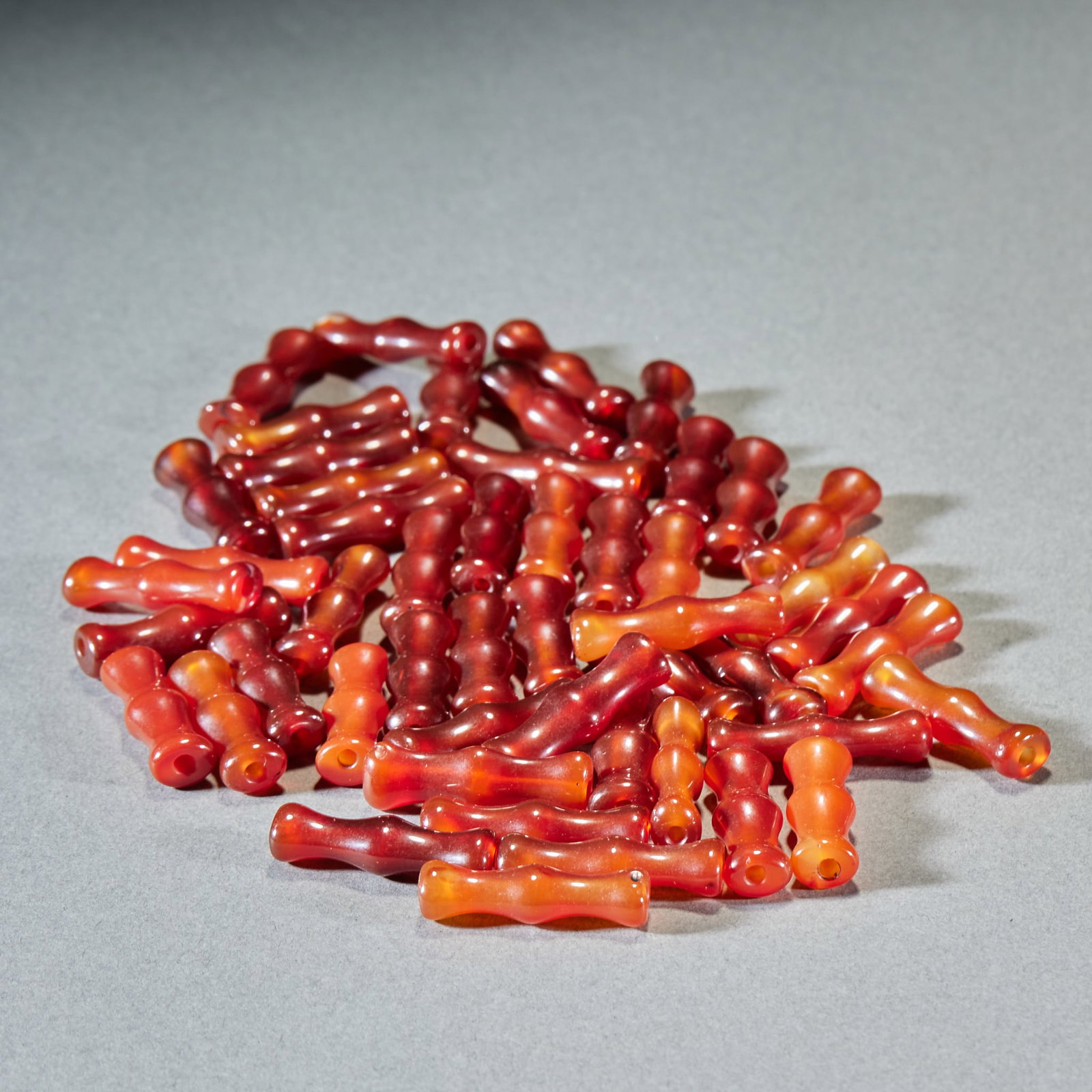 50 Pieces Agate Bamboo Joint Beads: 50 Agate Bamboo-Joint Beads: Carved from natural agate into bamboo-joint shape, ruddy luster, clear texture and unique design; Single bead length 2.9cm, width 0.9cm, total 50 pieces; Bamboo-joint