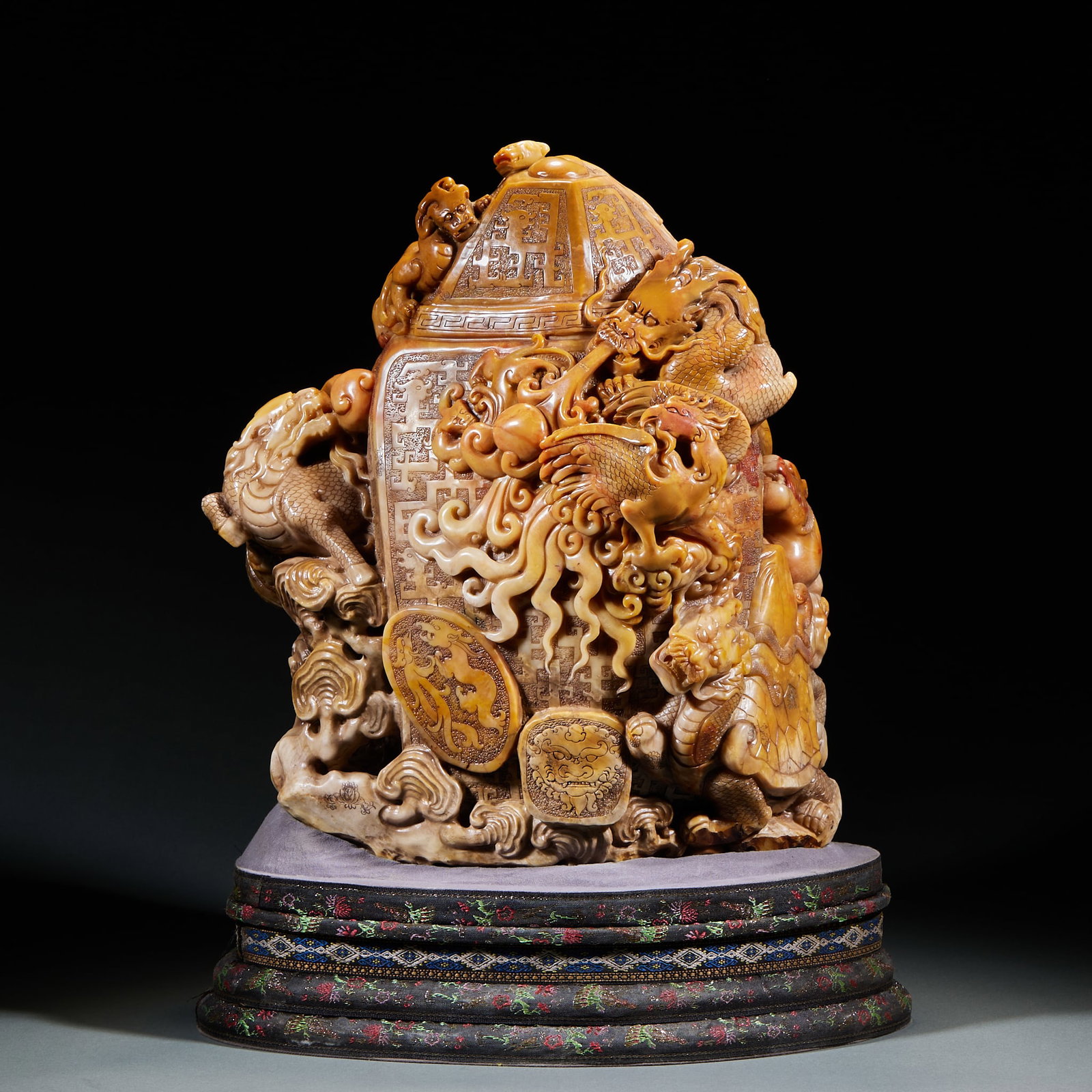Shoushan Stone Dragon and Phoenix Pattern Ornament (1 of 13)