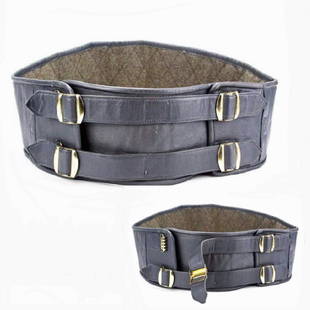 RARE Vintage 1960s European Military Motorcycle Officer Wide Double Clip Closure Belt (Reserve $40): Style #: V3PBLM5 Label: Not Available Manufactured: Europe Material: Quilted Leather | Wool Lined Color: Grey Condition: Excellent NOS Vintage (Appearing Unused) Size: M-L Width: 5 1/2" too 7 1/2" Len