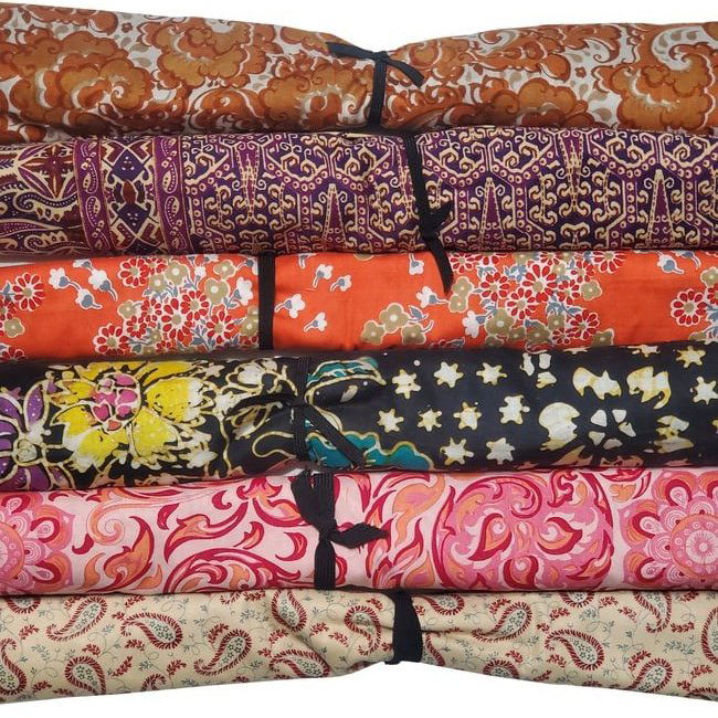 LOT:  Six Vintage 1940s-70s Ethnic Paisley Print Fabrics in Various Yardage (Reserve $30) (1 of 2)