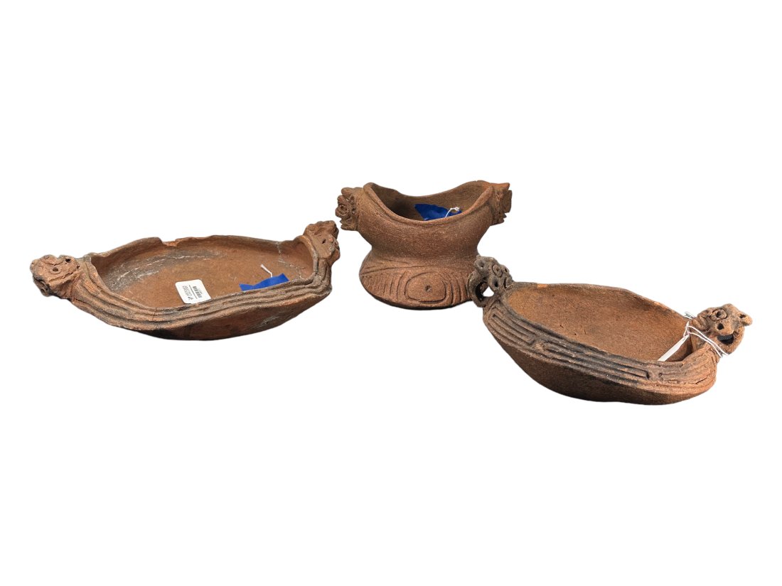 Collection of 3 Pre-Columbian Taino pottery vessels (1 of 4)