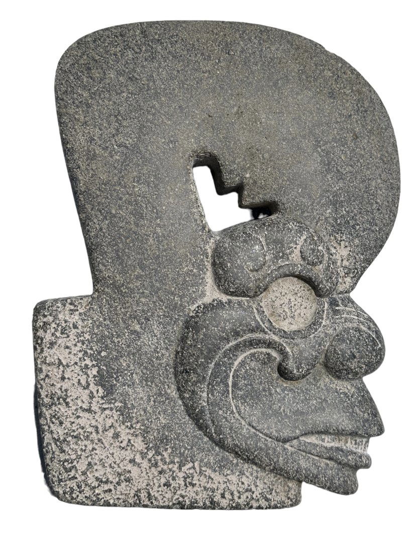 Large Pre-Columbian Veracruz stone hacha (1 of 3)
