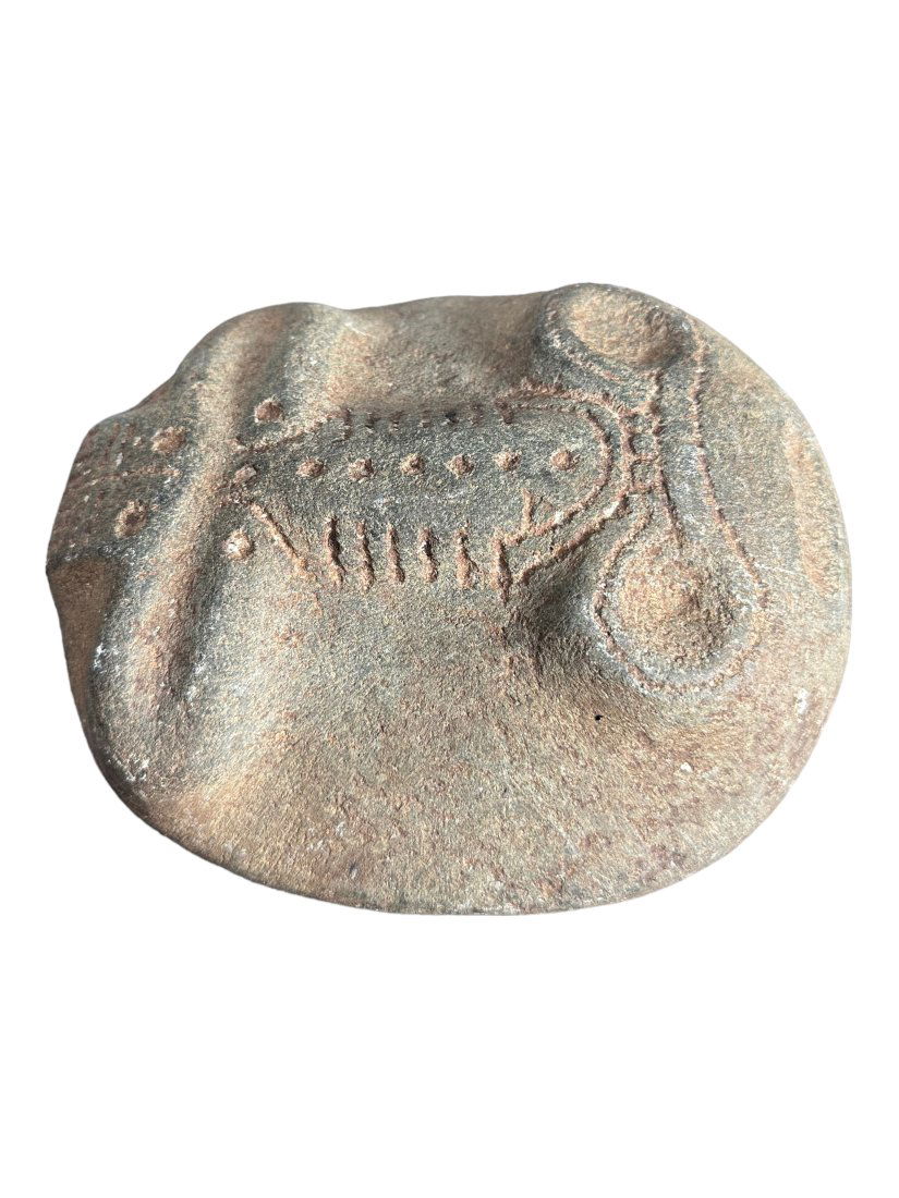Pre-columbian Taino green stone frog stamp (1 of 4)