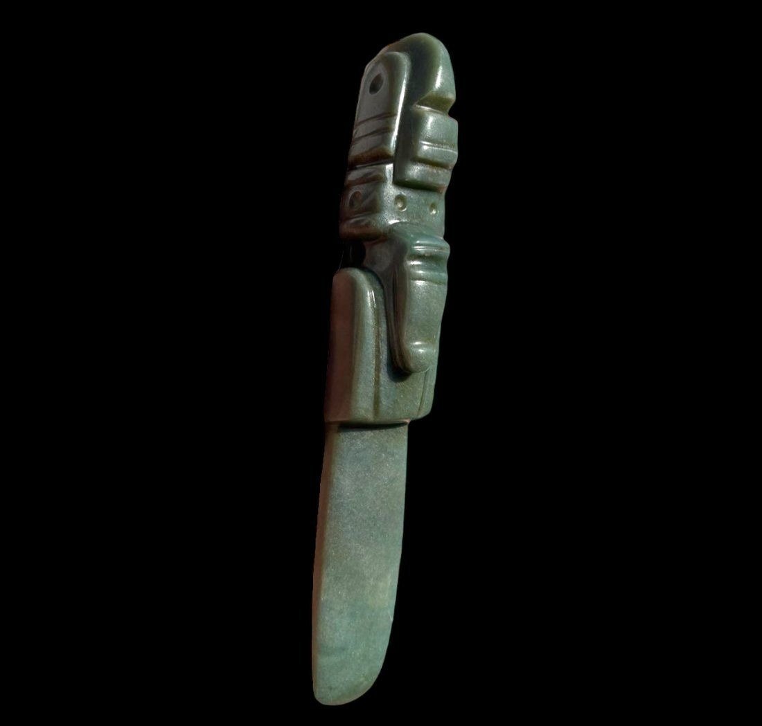 Pre-Columbian Costa Rican jade bird celt (1 of 4)