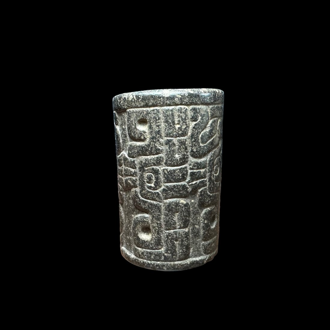 Pre-Columbian Chavin stone mortar (1 of 4)