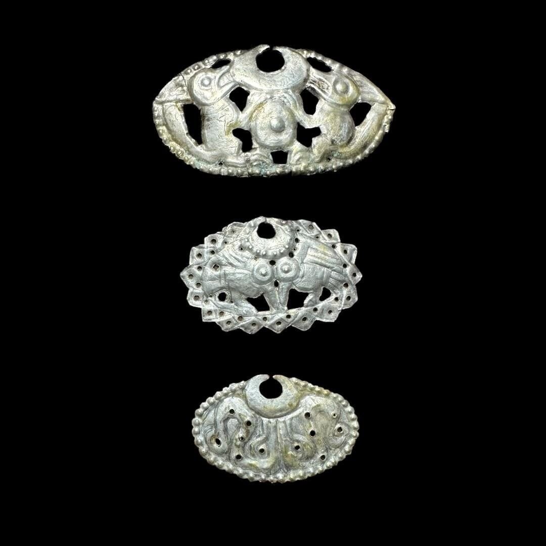 3 Pre-Columbian Chimu silver nose ornaments (1 of 2)