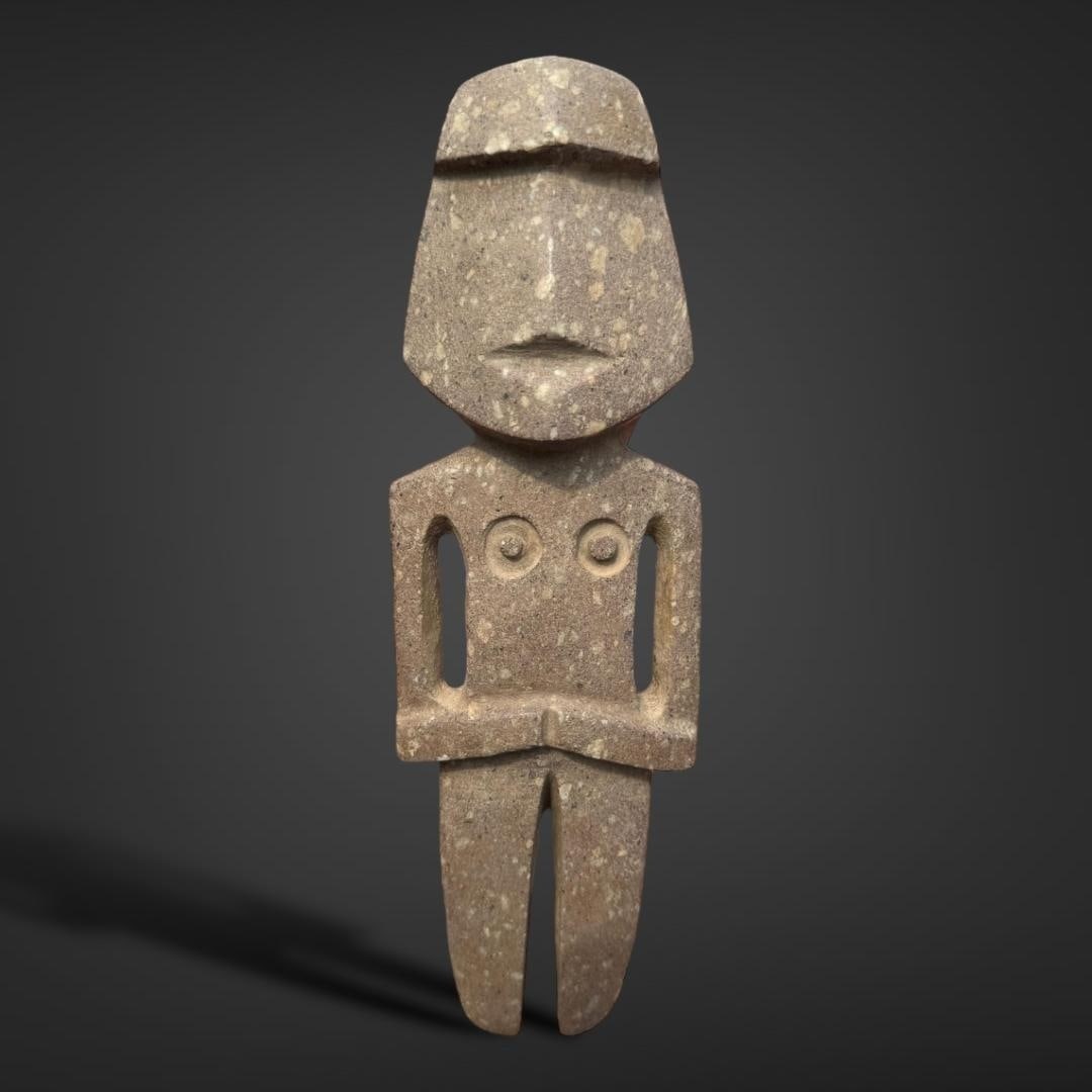 Rare Pre-Columbian Mezcala female stone figure (1 of 4)