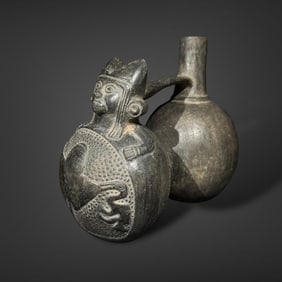 Pre-Columbian Chimu blackware pottery vessel