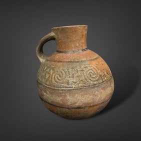 Pre-Columbian Wari (Huari) pottery vessel