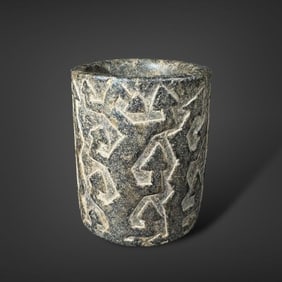 Pre-Columbian Condorhuasi stone carved kero