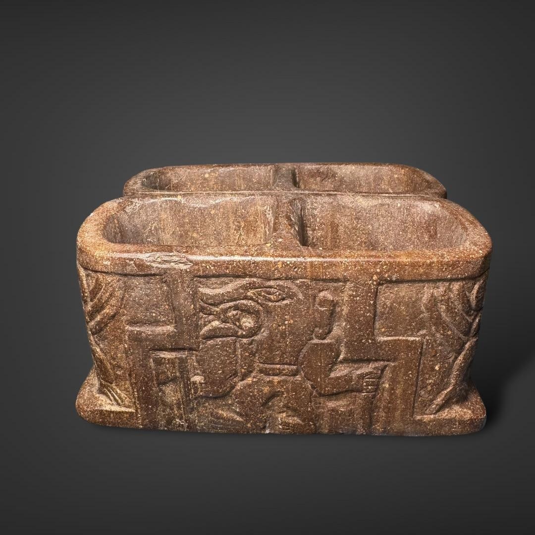 Pre-Columbian Chavin stone container (1 of 5)