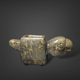 Pre-Columbian Valdivia green stone parrot mortar