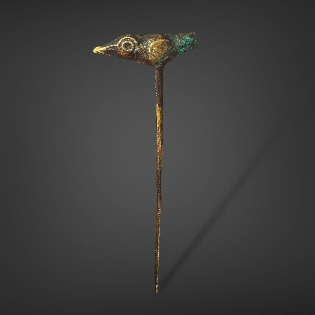 Pre-Columbian Chimu copper gold plated tupu (1 of 2)
