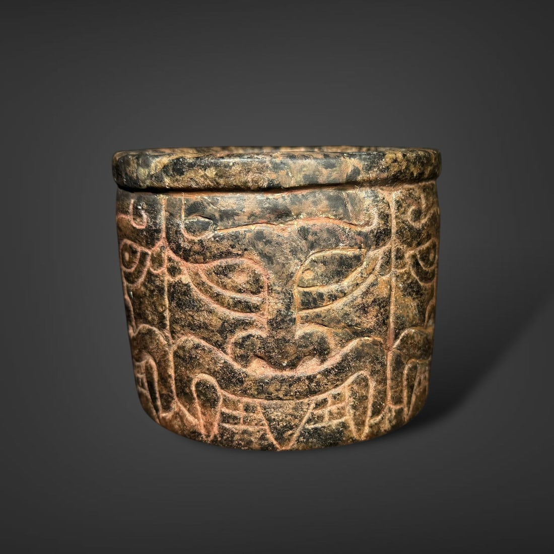 Pre-Columbian Chavin stone mortar (1 of 6)