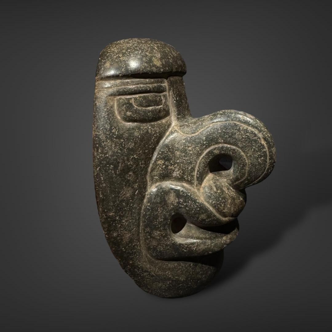 Pre-Columbian Chavín Bird Stone Mask (1 of 5)