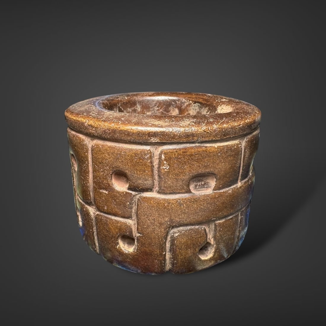 Pre-Columbian Chavin stone mortar (1 of 5)