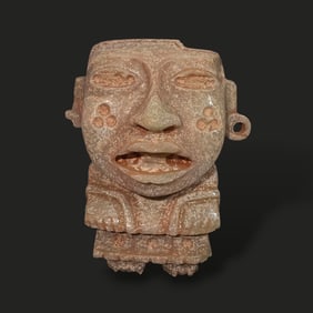 Pre-Columbian Teotihuacan alabaster figure