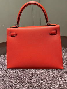 Hermes Kelly 28 Capucine Sellier Epsom Phw Brand New 2022: Brand: HERMÃˆSDepartment: Women Model: 2022Exterior Color: Capucine Hardware Color: SilverStyle: Shoulder Bag Exterior Material: LeatherProduct Line: HERMÃˆS Kelly