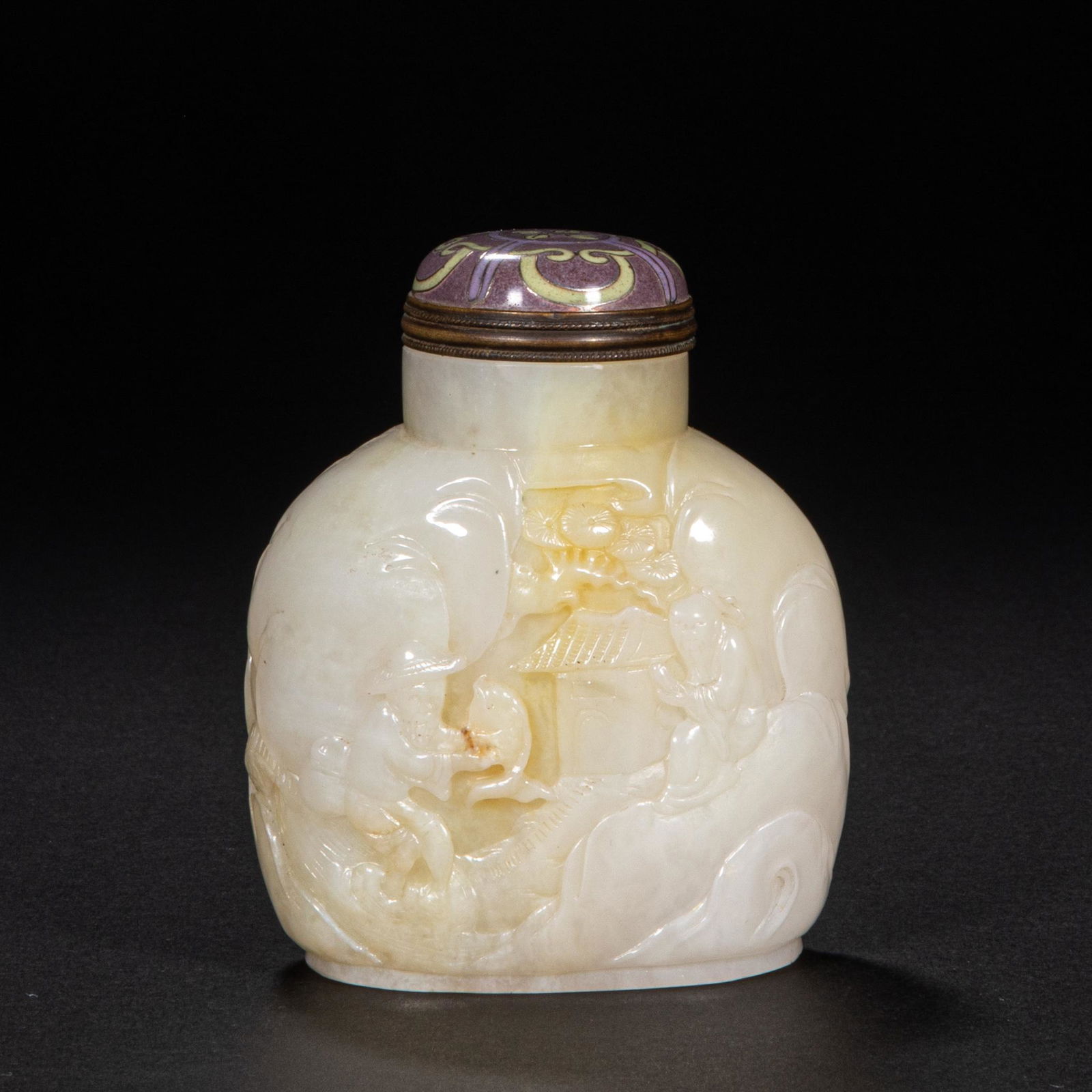 Hetian jade snuff bottle from the Qing Dynasty (1 of 10)