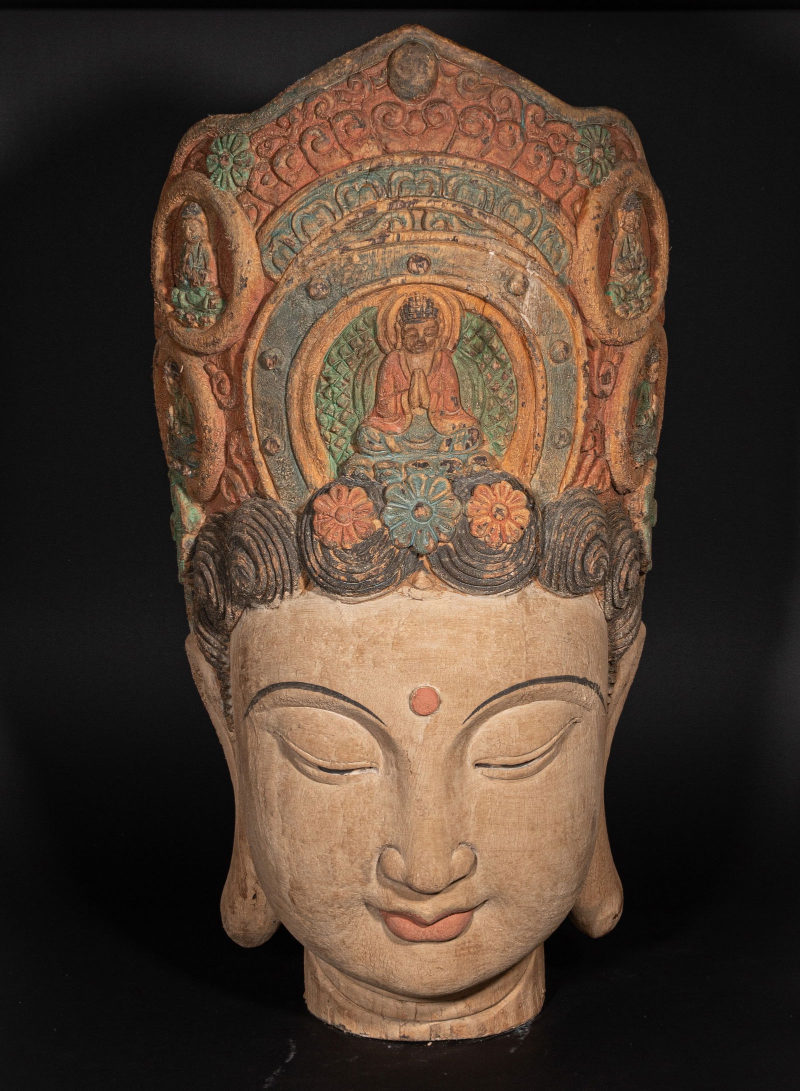 Ming Dynasty nanmu painted Buddha head (1 of 17)