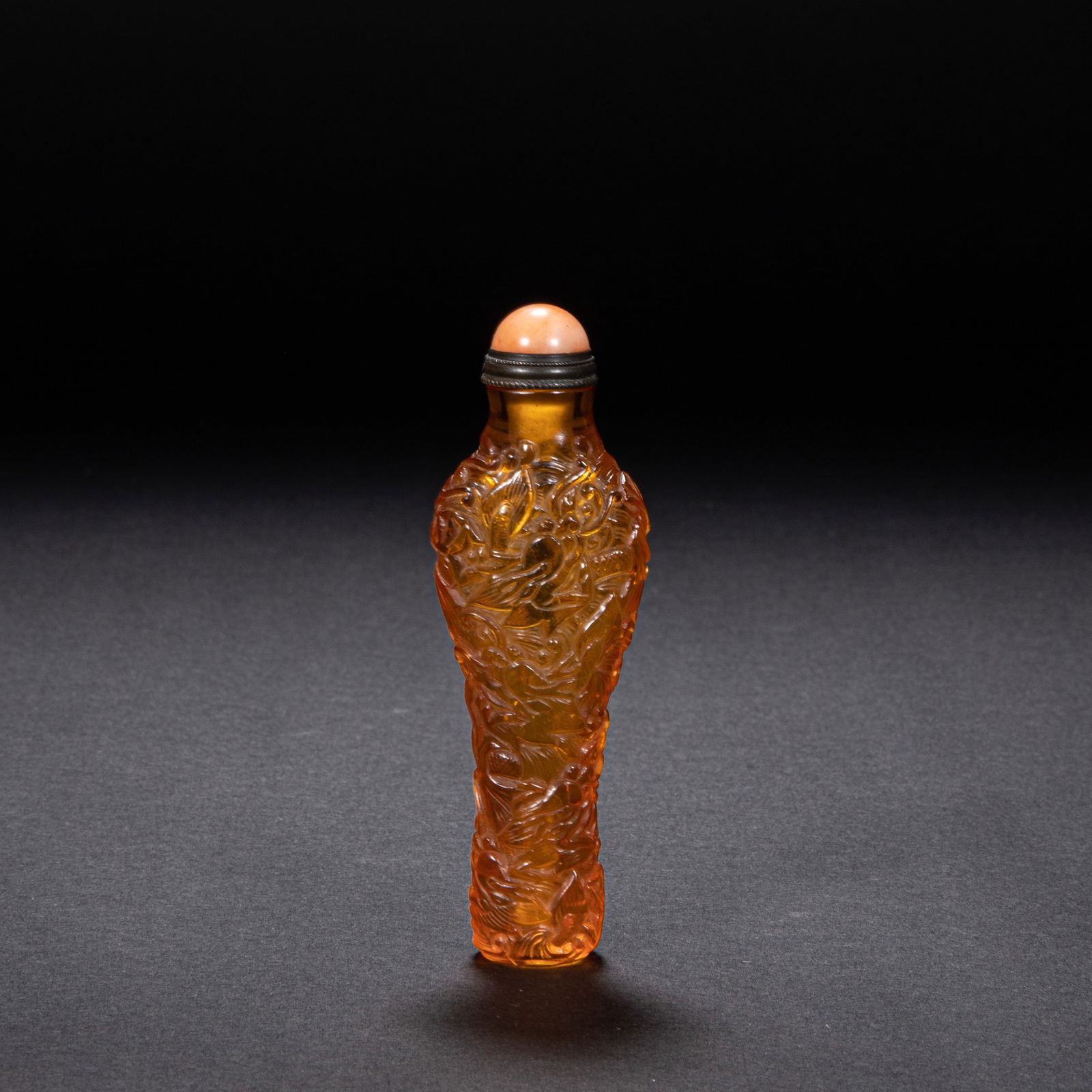 Qing Dynasty glass snuff bottle (1 of 10)