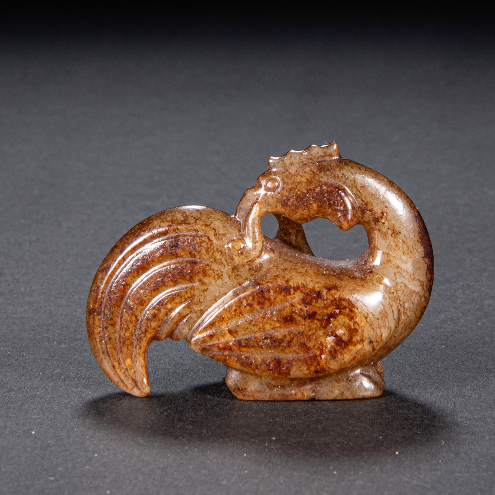 Hetian jade beast: Height: 4 cm, Width: 5 cm, Weight: 32 grams