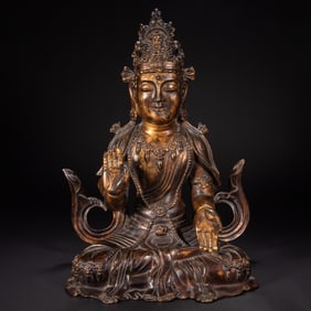 Antiques such as furniture, Buddha statues, jade articles, stone carvings, porcelain, calligraphy and paintings