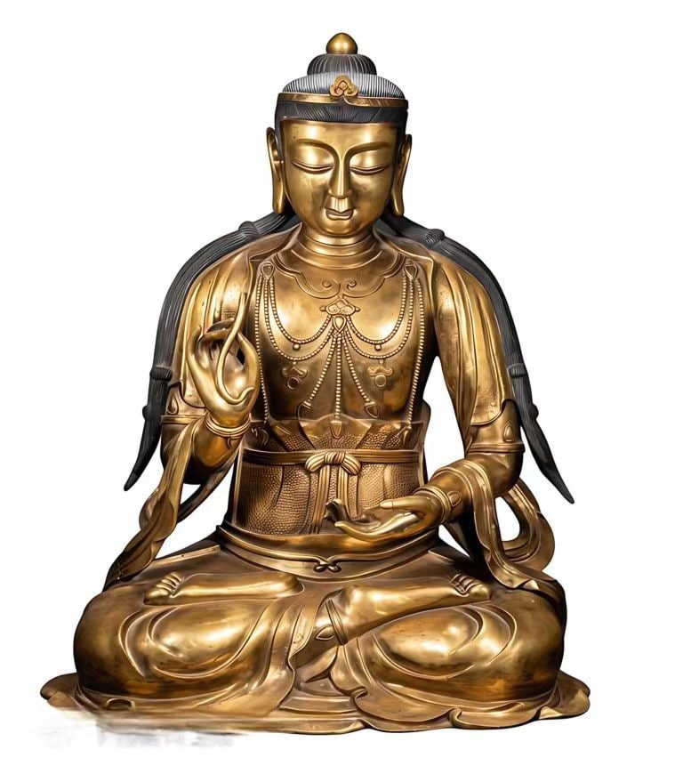 A 15th-century gilded bronze male statue of Guanyin: Height:88cm, width:55cm
