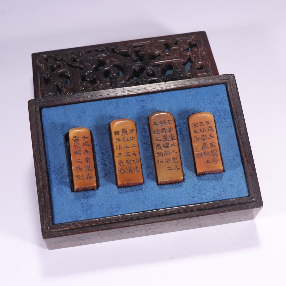 A set of 18th-century Tianhuang stone seals (1 of 5)