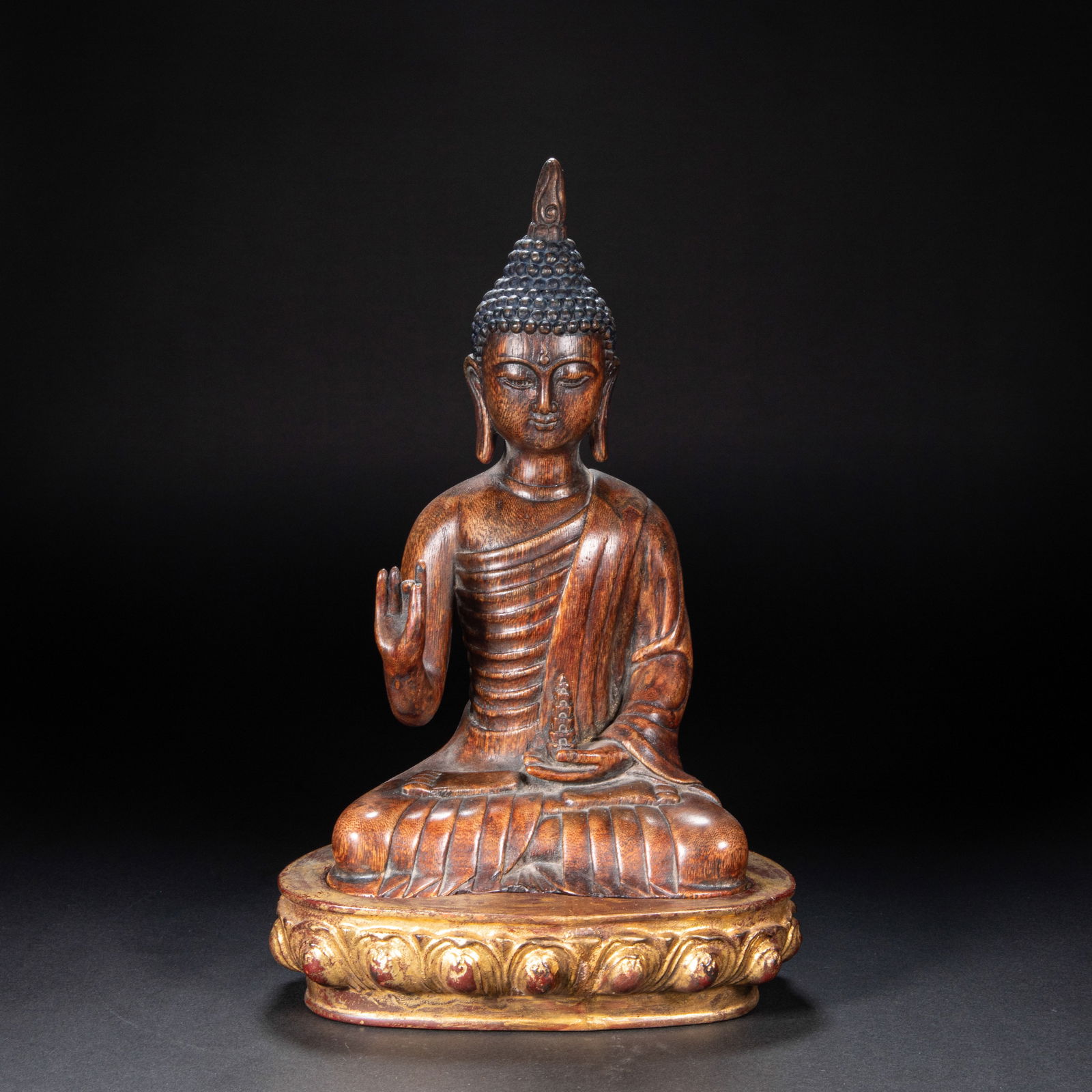 An 18th-century agarwood Buddha statue (1 of 9)