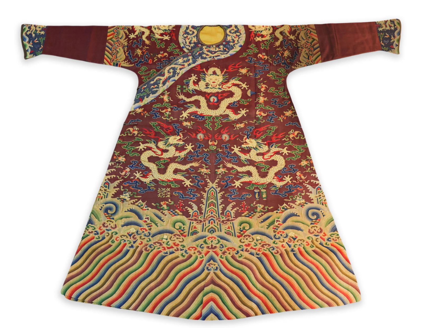 The dragon robe of the 18th century: Height:160cm, width:165cm