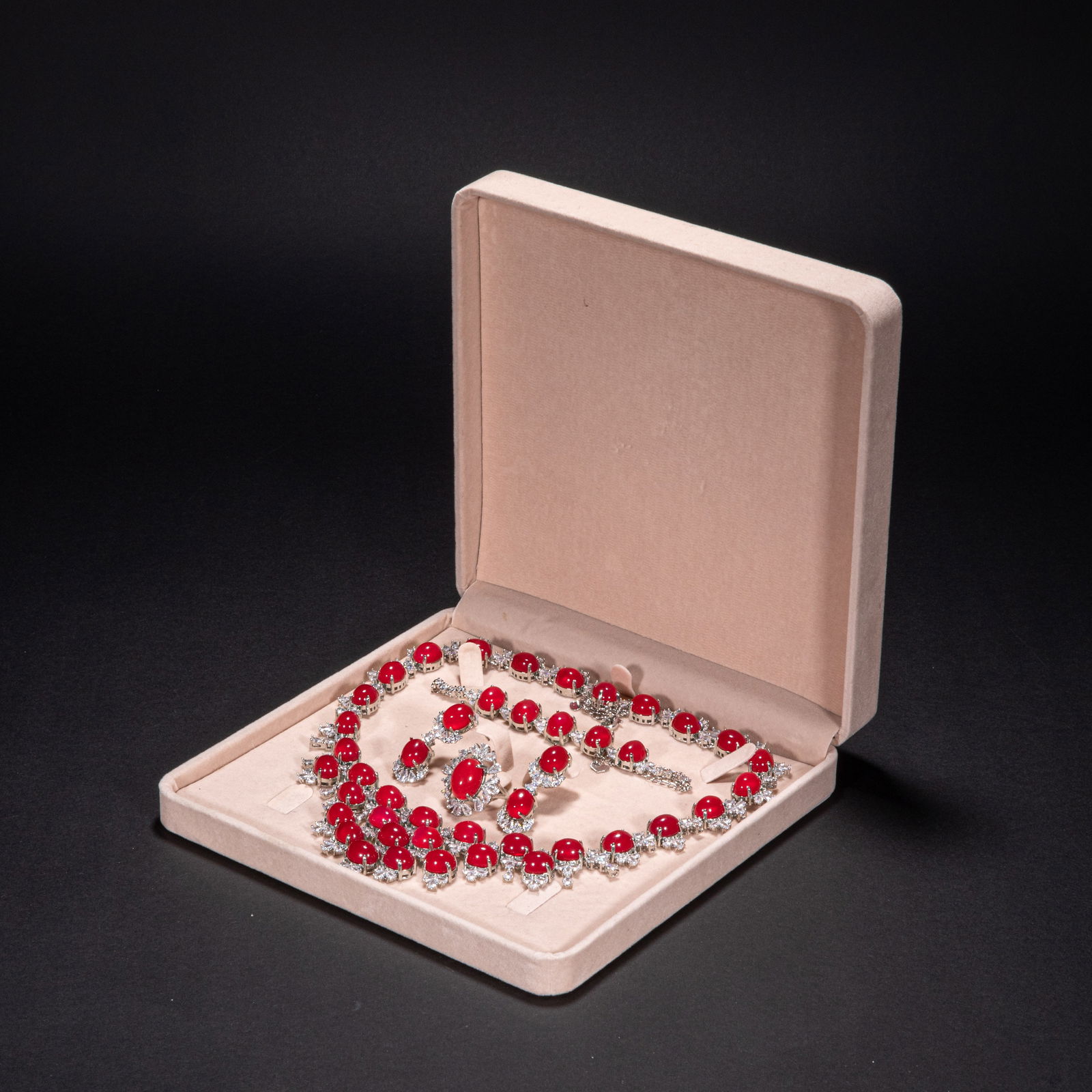 A set of 19th-century gemstone necklaces: Height?2.5cm, width:2.8cm