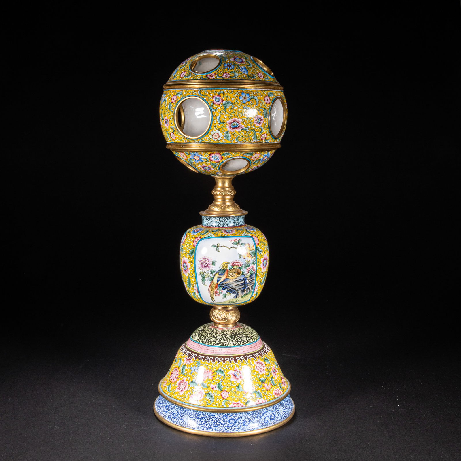 Enamel-painted incense burner from the 18th century (1 of 9)