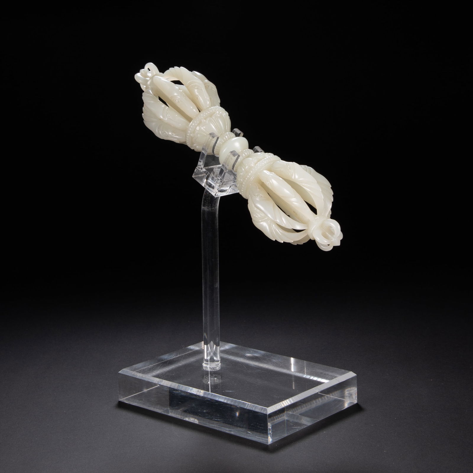 18th-century Hetian jade ritual implements (1 of 8)