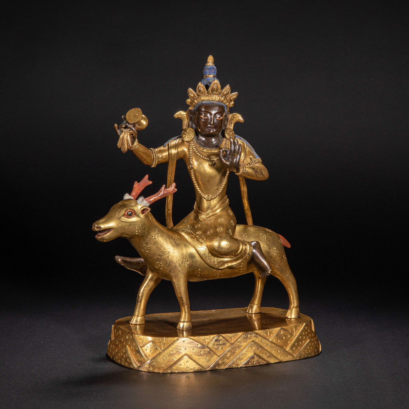 Gilded copper Buddha statue from the 18th century: Height?28cm, width?23cm