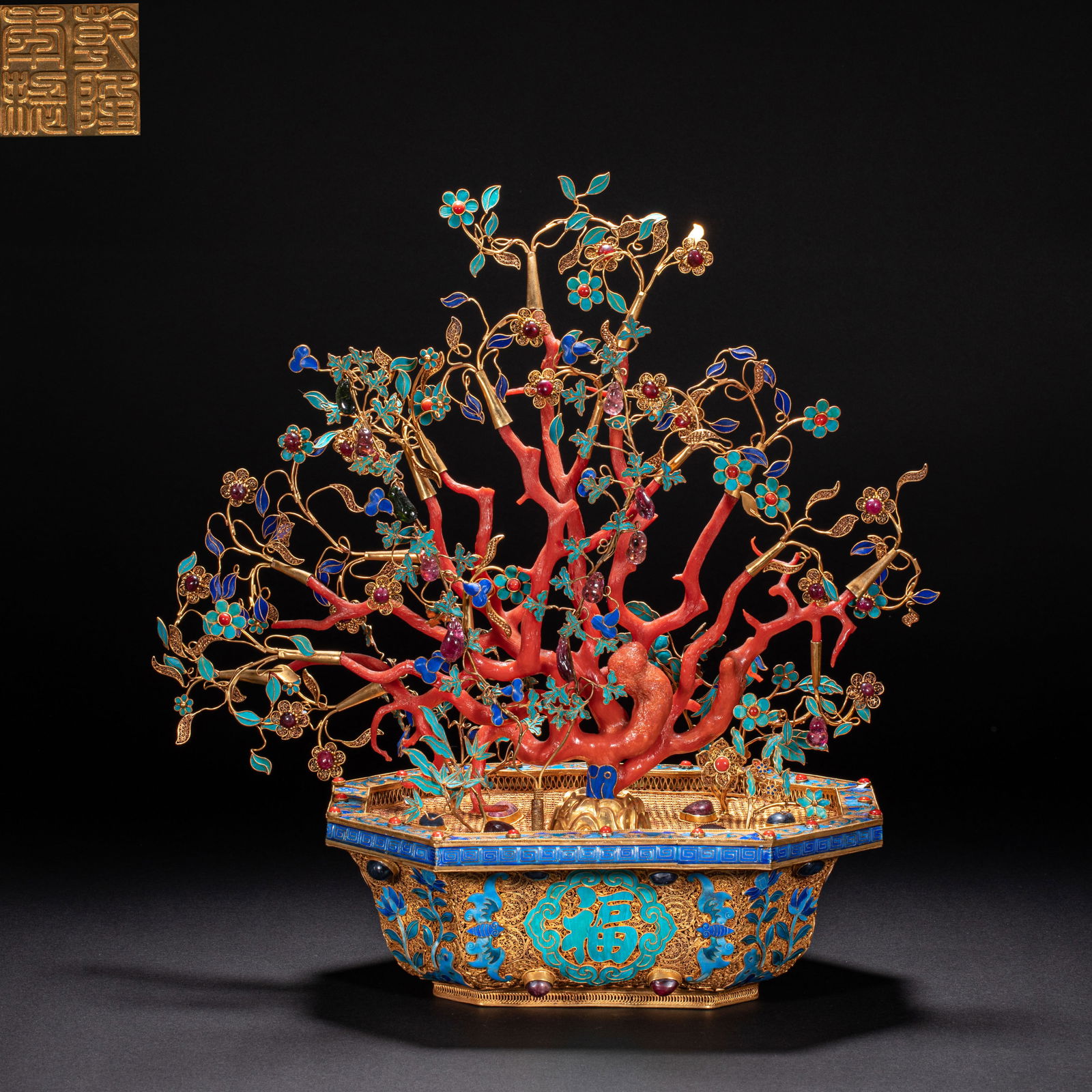 Coral bonsai from the 18th century (1 of 14)