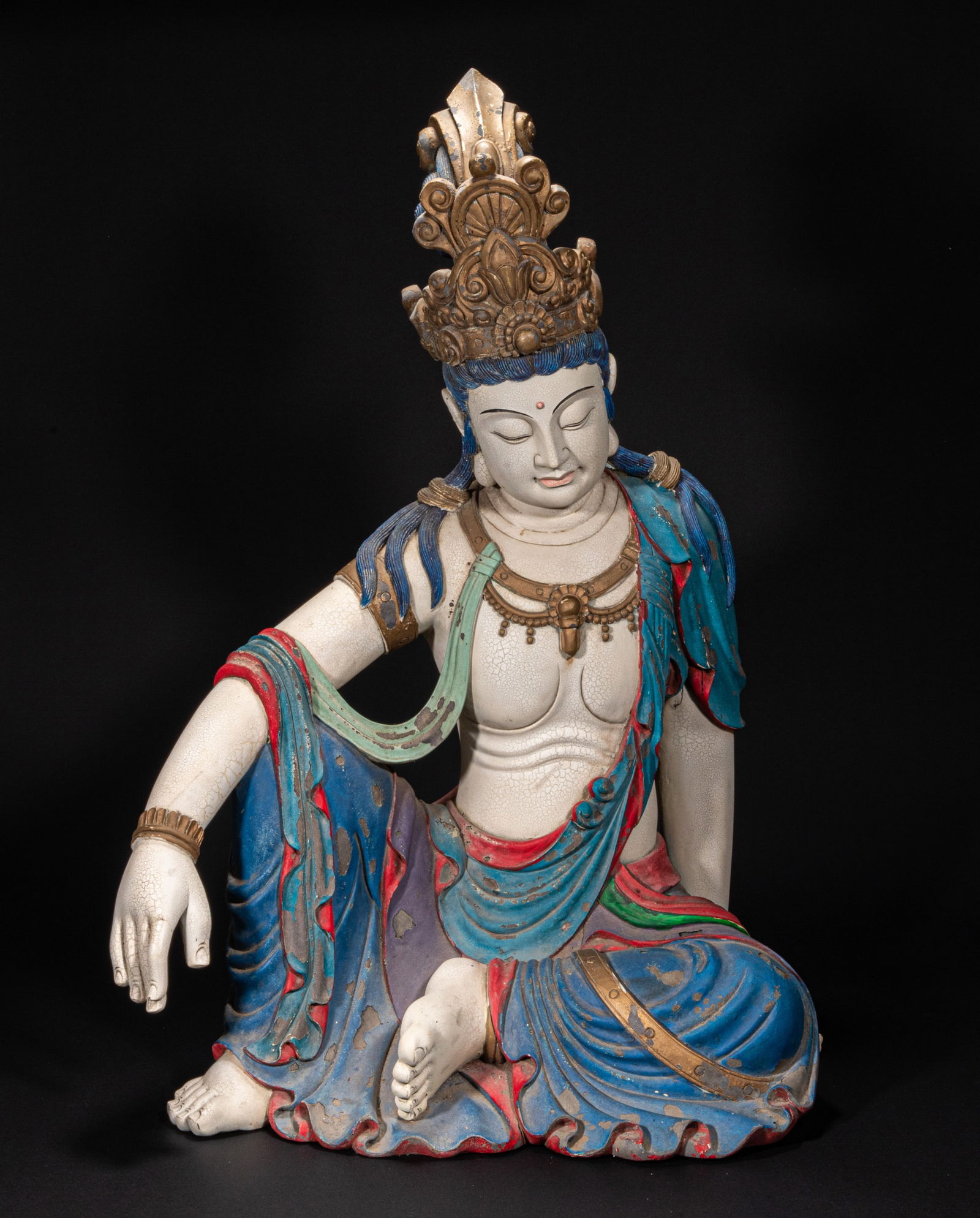 Wooden-carved and painted Buddha statues from the 15th century: Height?67cm, width?49cm