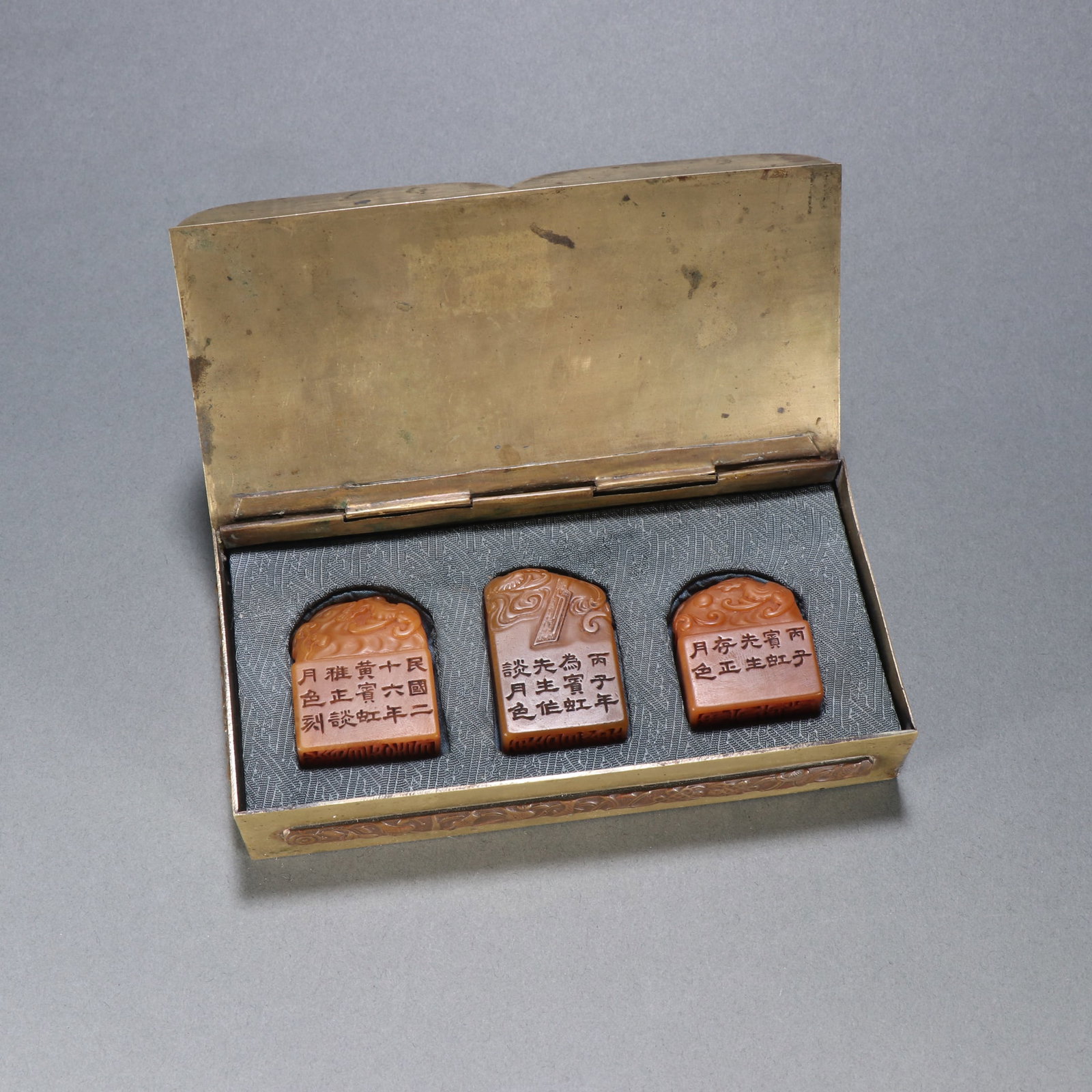 A set of 18th-century Tianhuang stone seals: Height?4.3cm, width?3.2cm