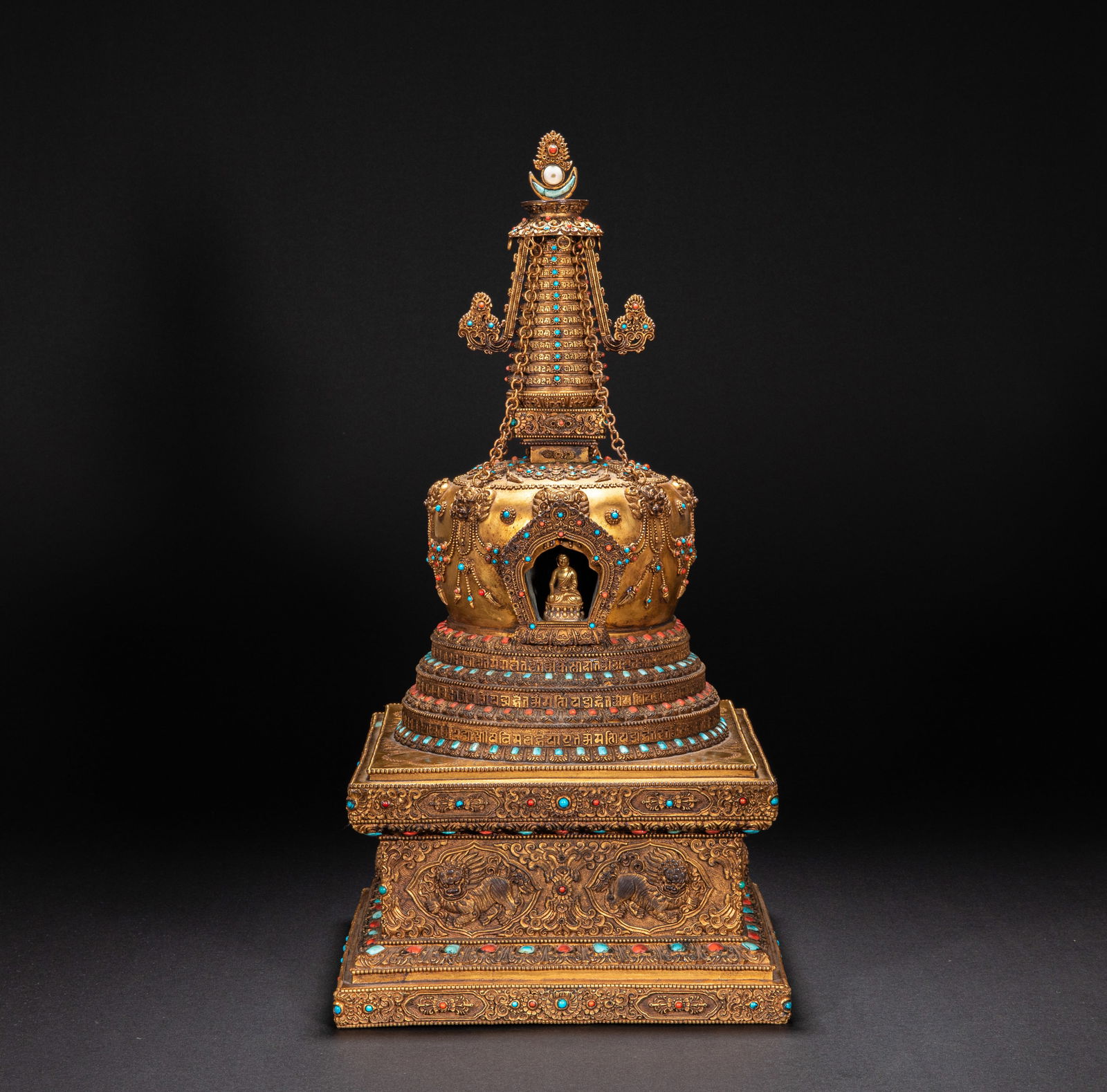 A 15th-century gilded copper pagoda: Height?45cm, width?22.5cm