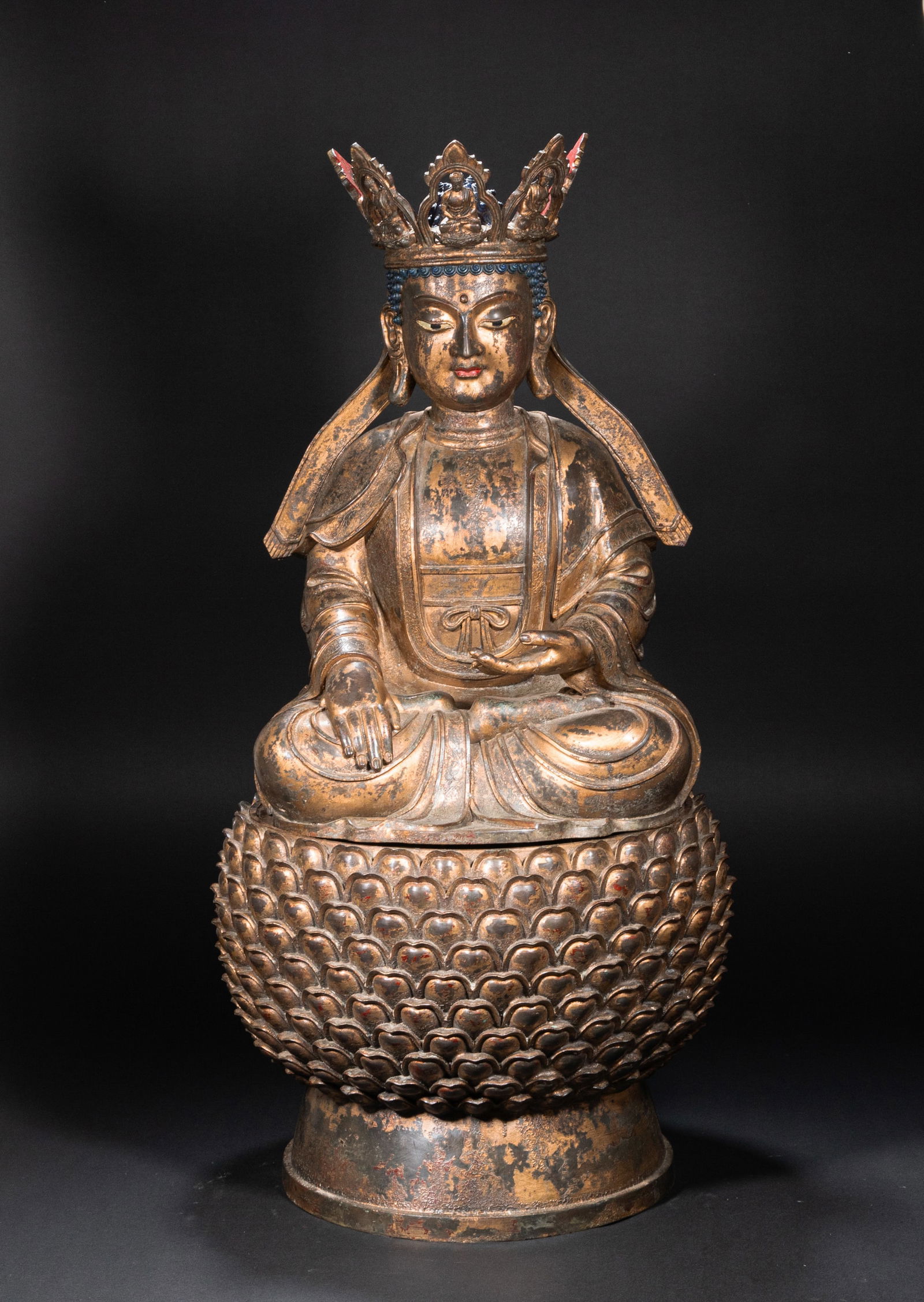 A 16th-century gilded copper Buddha statue: Height?70cm, width?36cm