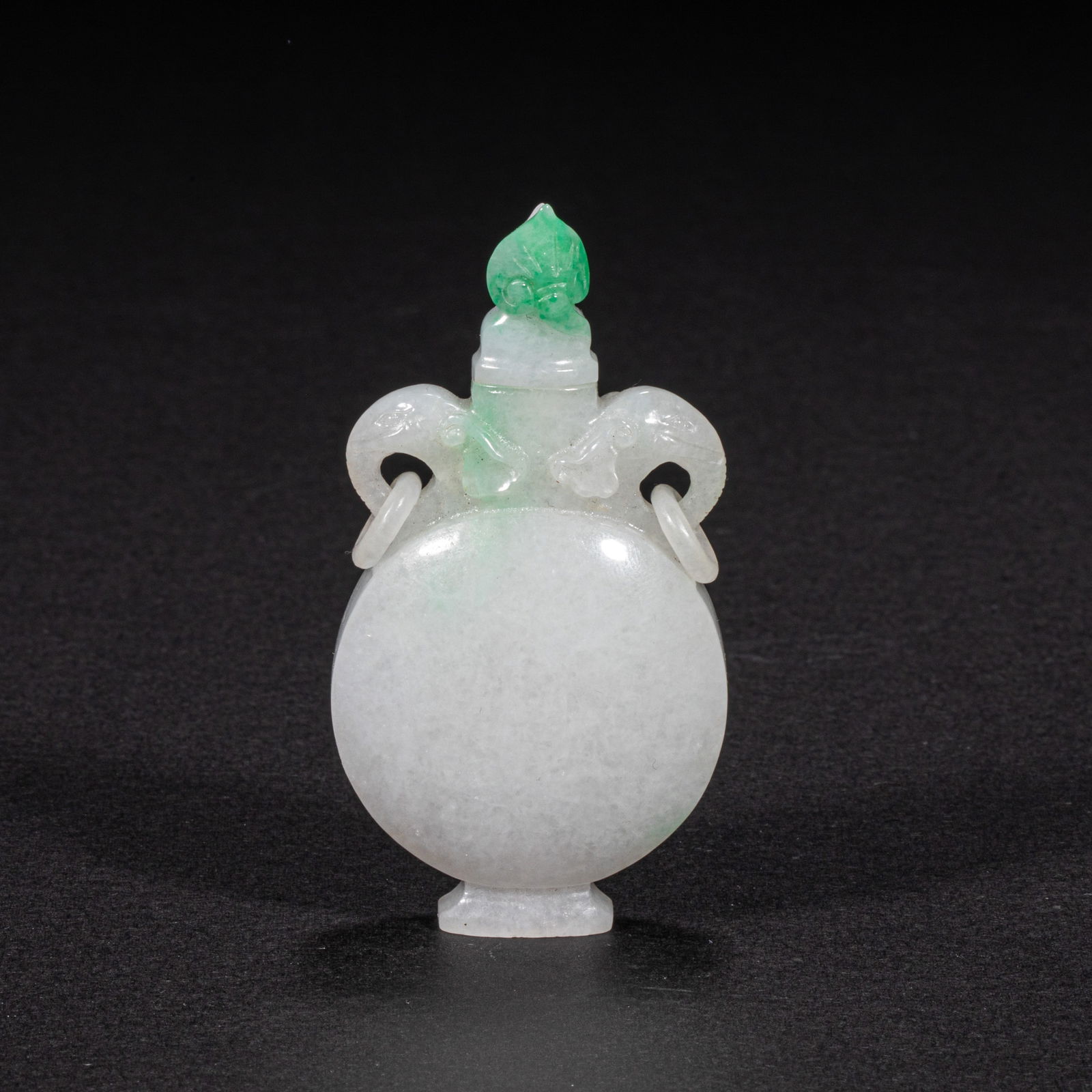18th-century jade snuff pot (1 of 6)