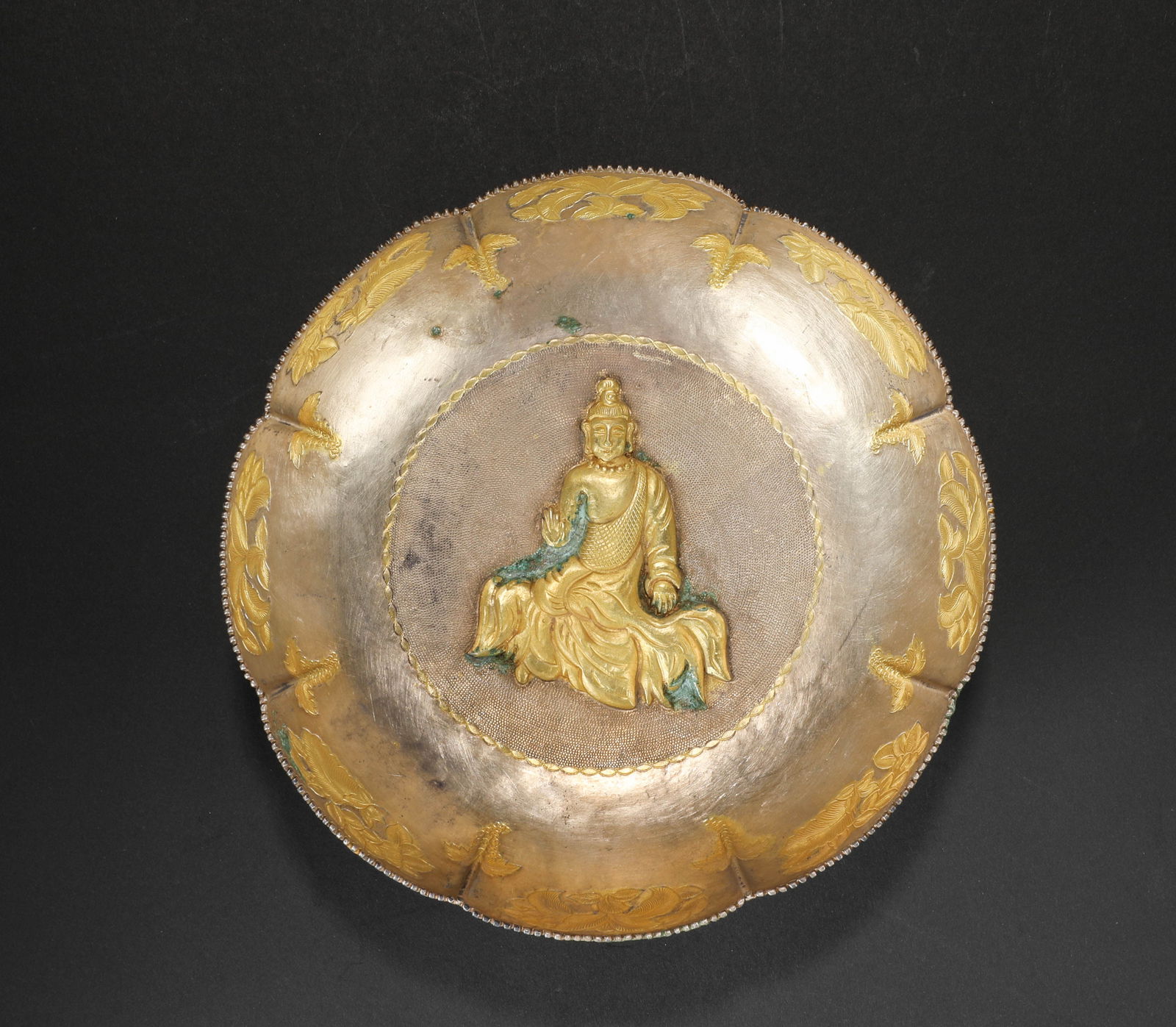 A 10th-century silver-gilded plate (1 of 7)