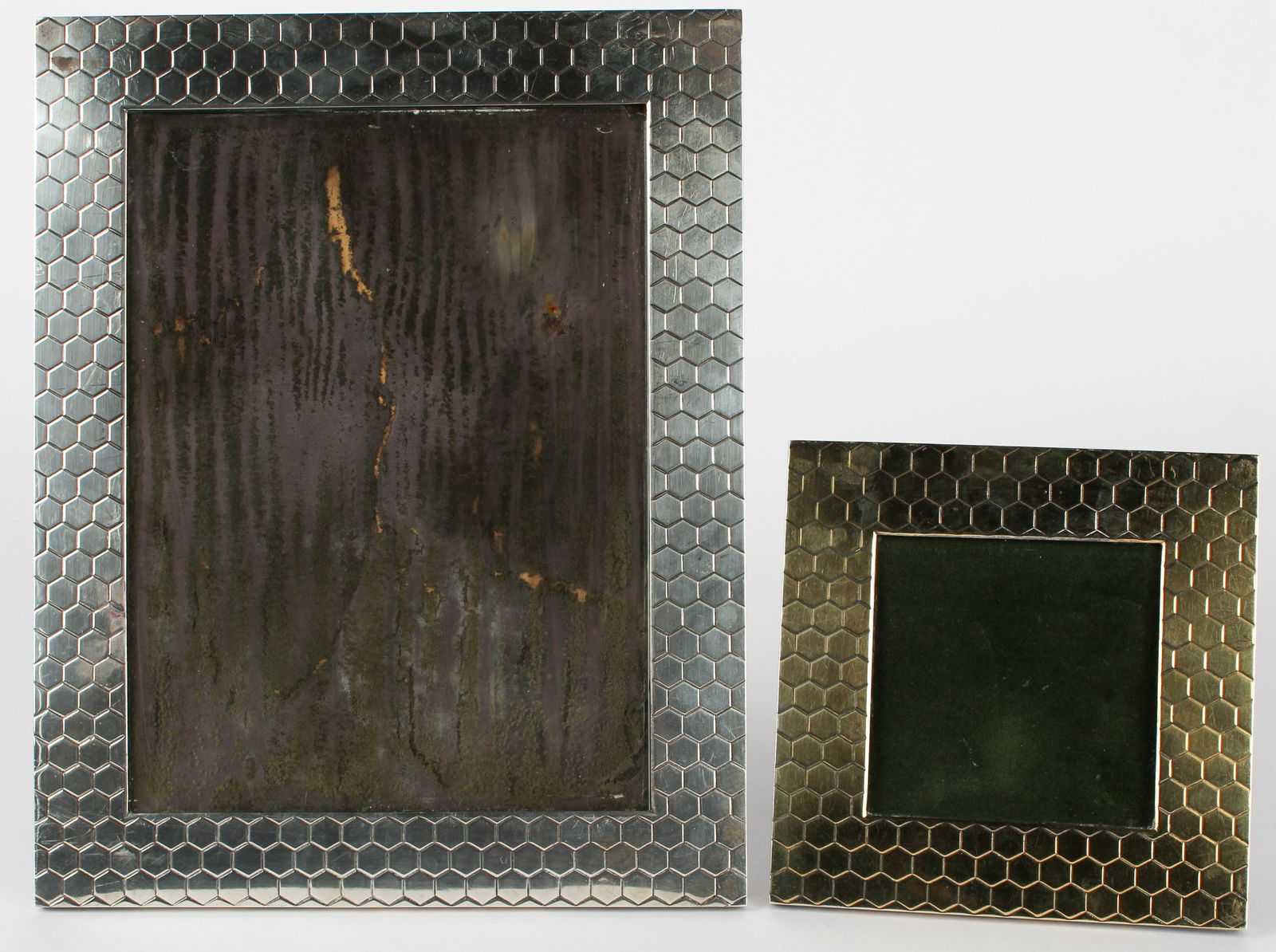 Two Frank Cobb & Co. Ltd. Sheffield Sterling Silver Picture Frames (1 of 4)