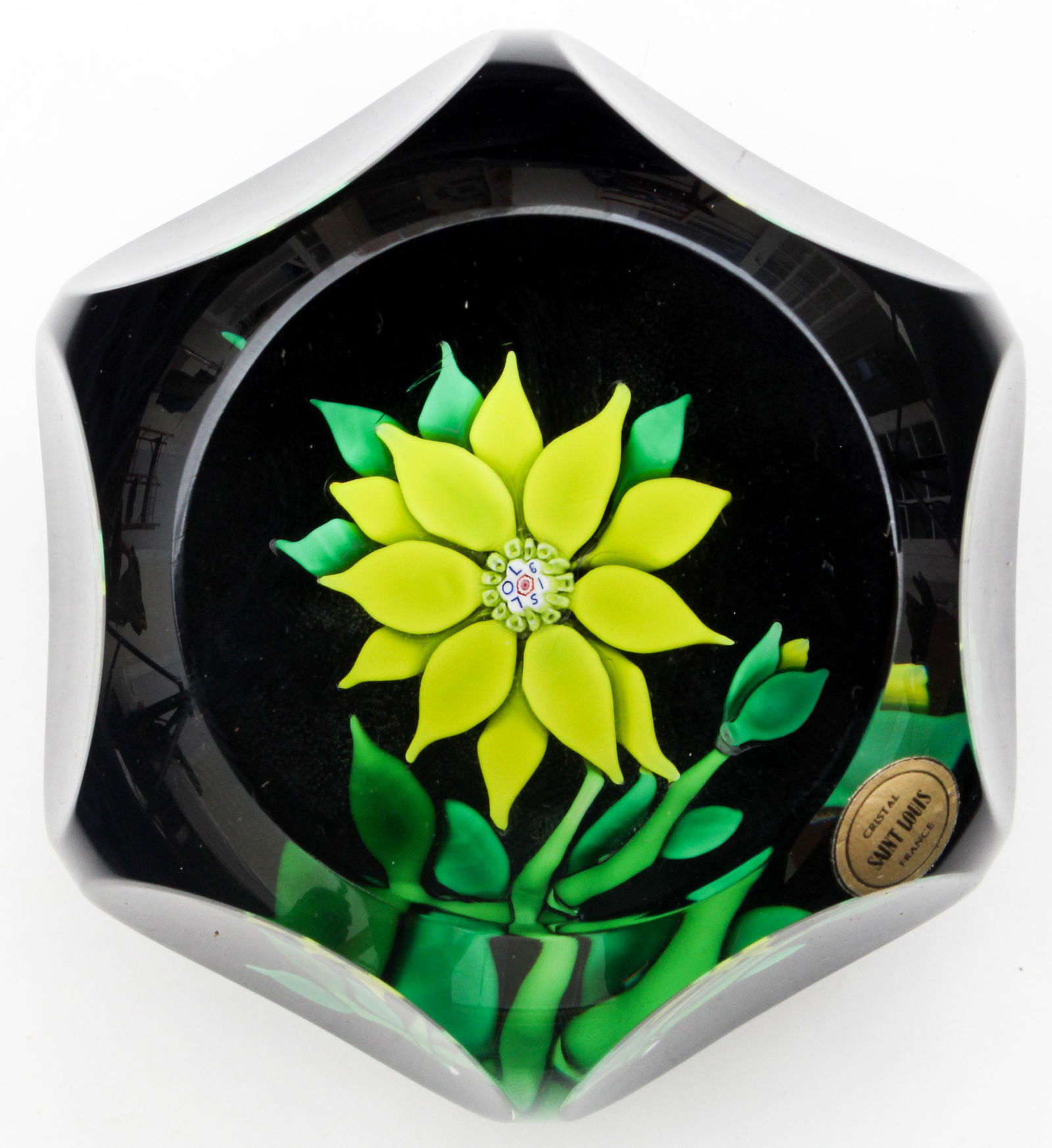 Saint Louis Crystal Faceted Clematis Paperweight (1 of 2)