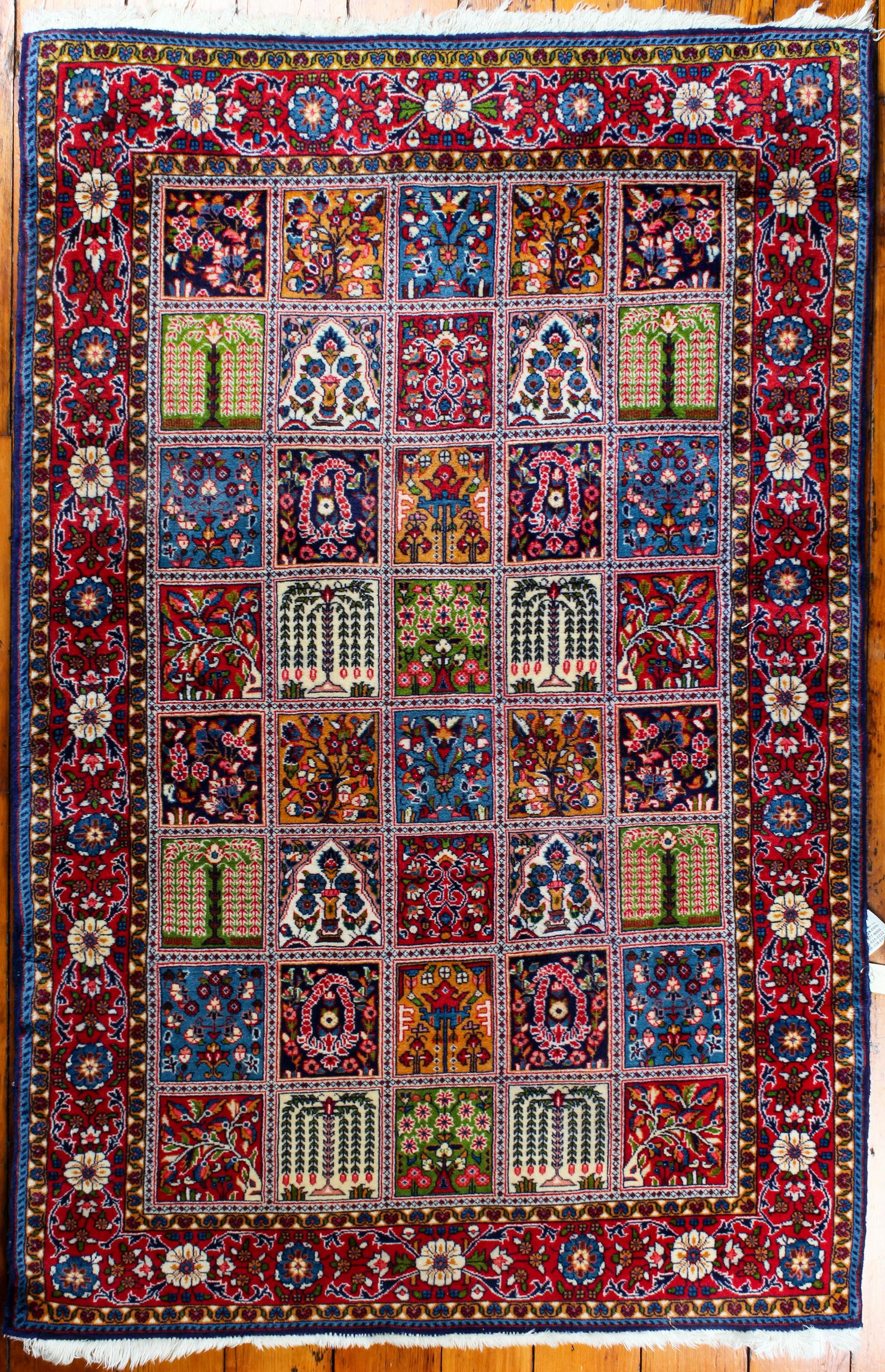 Persian Bakhtiari Garden Rug, Wool, 5.5' x 3.4' (1 of 3)