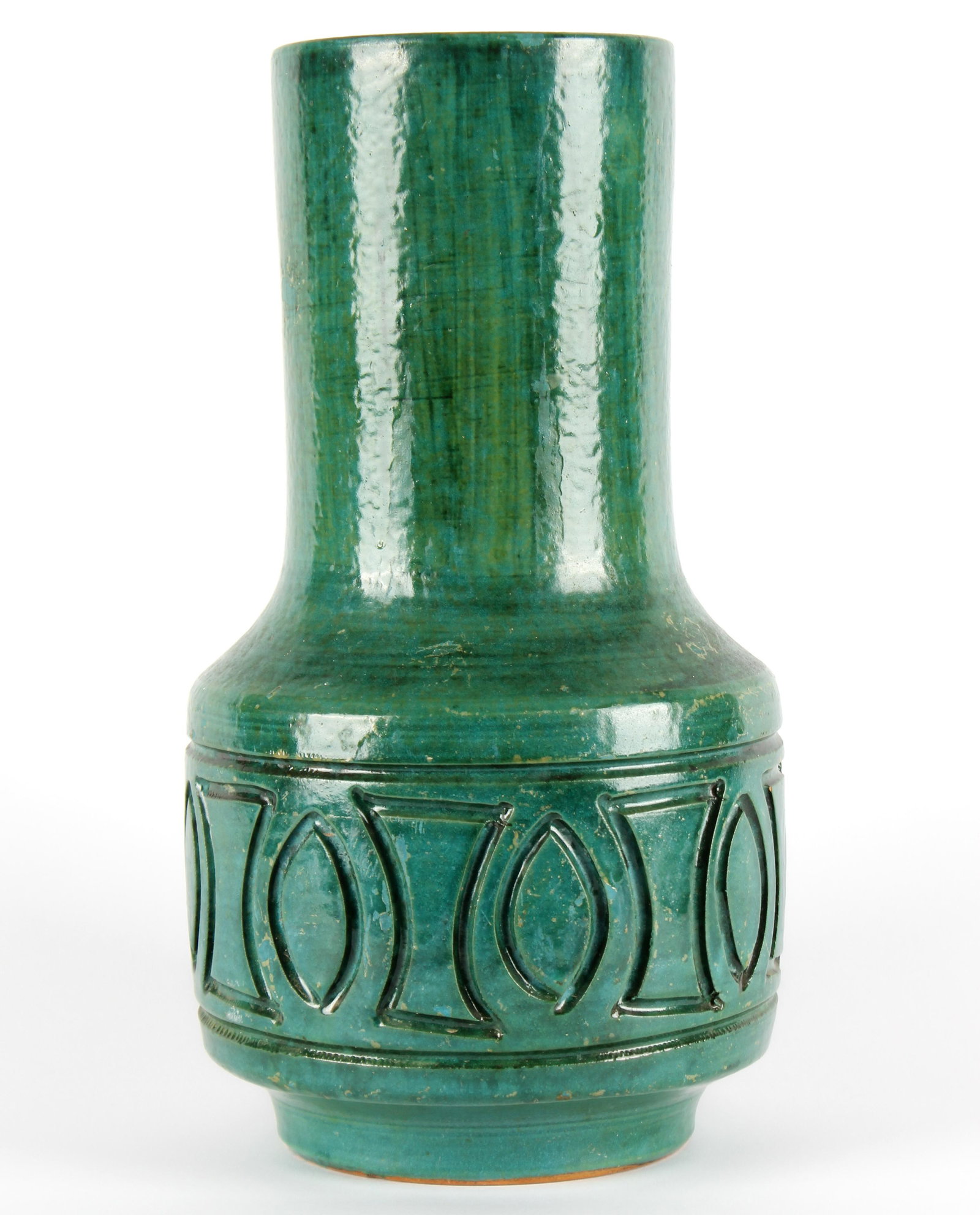Mid Century Modern Rosenthal Netter Italian Pottery Vase: Type: Vase Materials: Earthenware pottery Markings & Inscriptions: Labeled Date: Mid 20th century Maker: Rosenthal-Netter Description: An incised green Italian pottery vase by Rosenthal-Netter. Dimens
