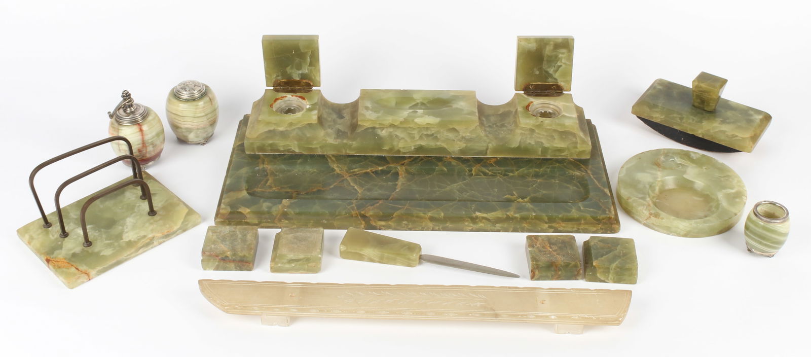 Onyx Desk Set (1 of 6)