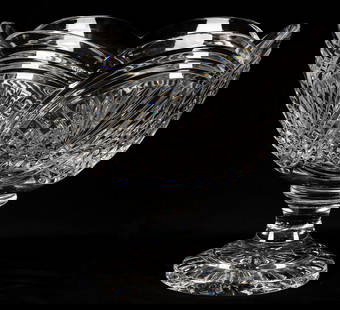 Waterford Designers Gallery Sea Sprays Centerpiece Crystal Glass Bowl: Description: A large Waterford Designers Gallery "Sea Spray" footed centerpiece bowl. Type: Bowl, centerpiece Materials: Crystal Markings & Inscriptions: Marked Date: Late 20th century / contempora