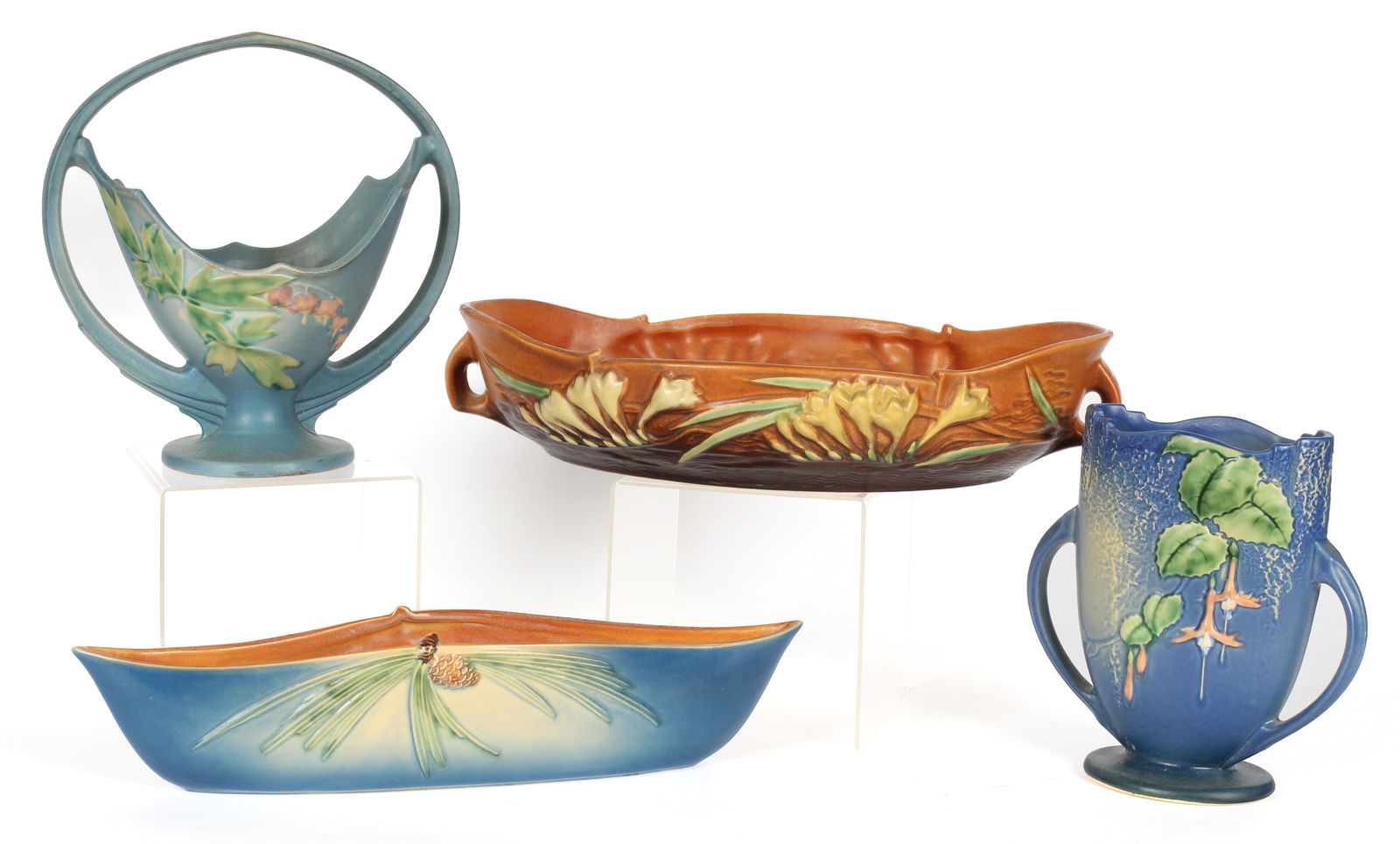 Four Roseville Pottery Planters, Bowls, Vases (1 of 12)
